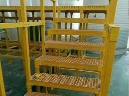 La calzada amarilla FRP que ralla no la reja de la fibra de vidrio del resbalón artesona el tamaño de 30*30m m