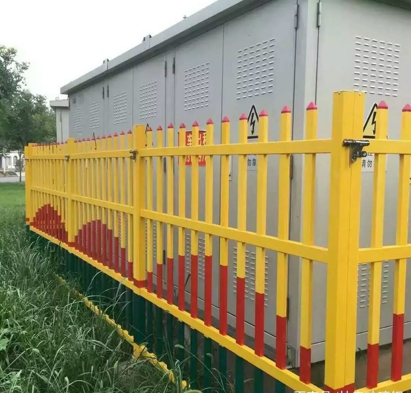 Cerca ULTRAVIOLETA Panel Non Corrosion de la aislamiento de la fibra de vidrio de la prueba de largo usando vida