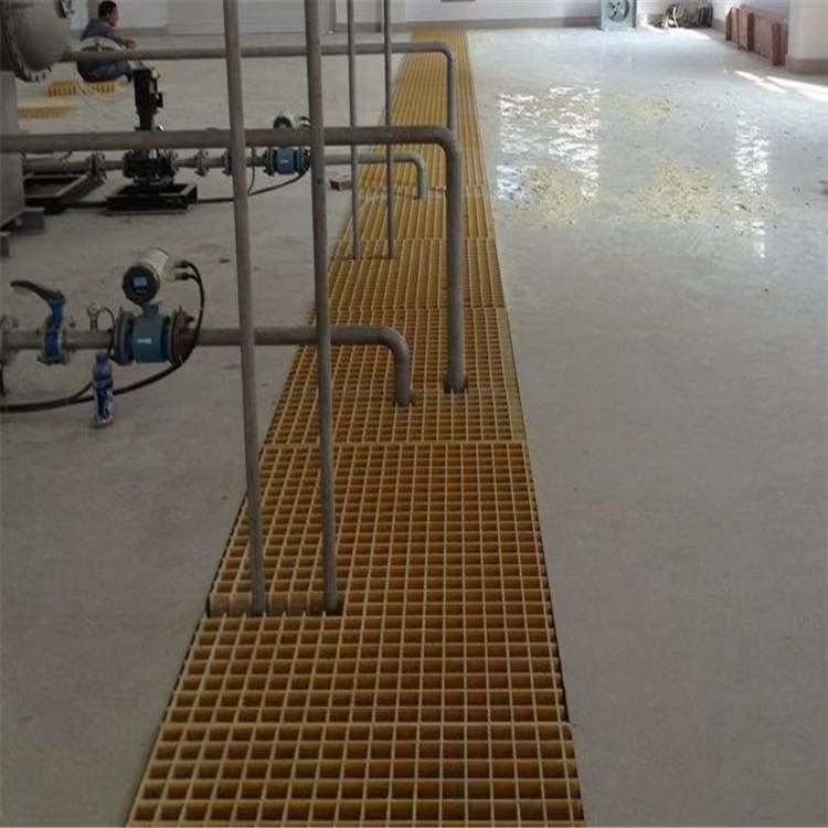 Accesorio de la planta de galvanoplastia Utilice una rejilla de FRP de 38*38*30mm tamaño y color personalizados